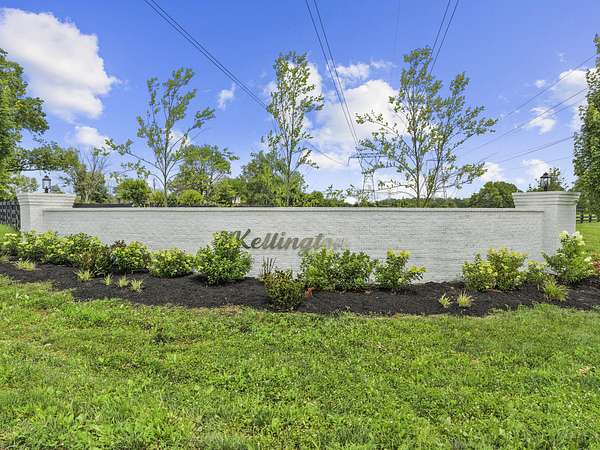 1 Acre of Residential Land for Sale in Wilmore, Kentucky