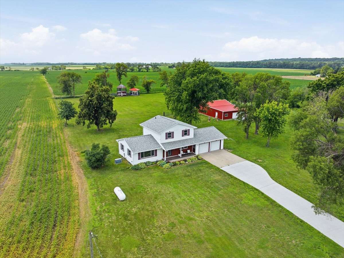 2.39 Acres of Land with Home for Lease in Council Bluffs, Iowa