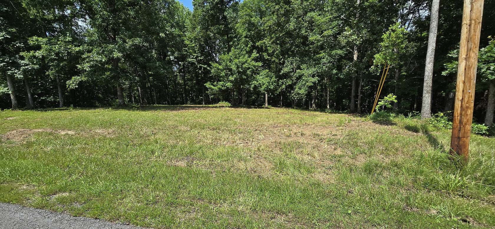 5 Acres of Residential Land for Sale in Waverly, Tennessee