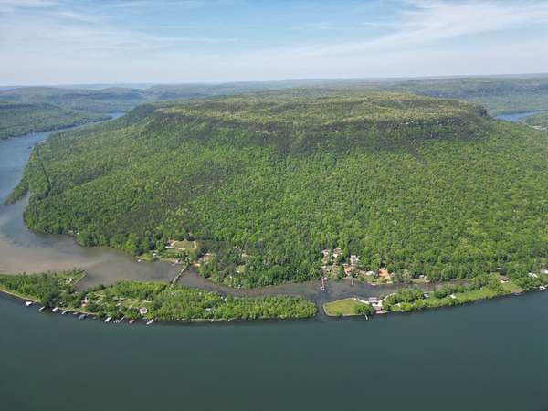 0.5 Acres of Residential Land for Sale in Whitwell, Tennessee