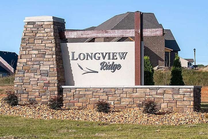 2 Acres of Residential Land for Sale in Clarksville, Tennessee