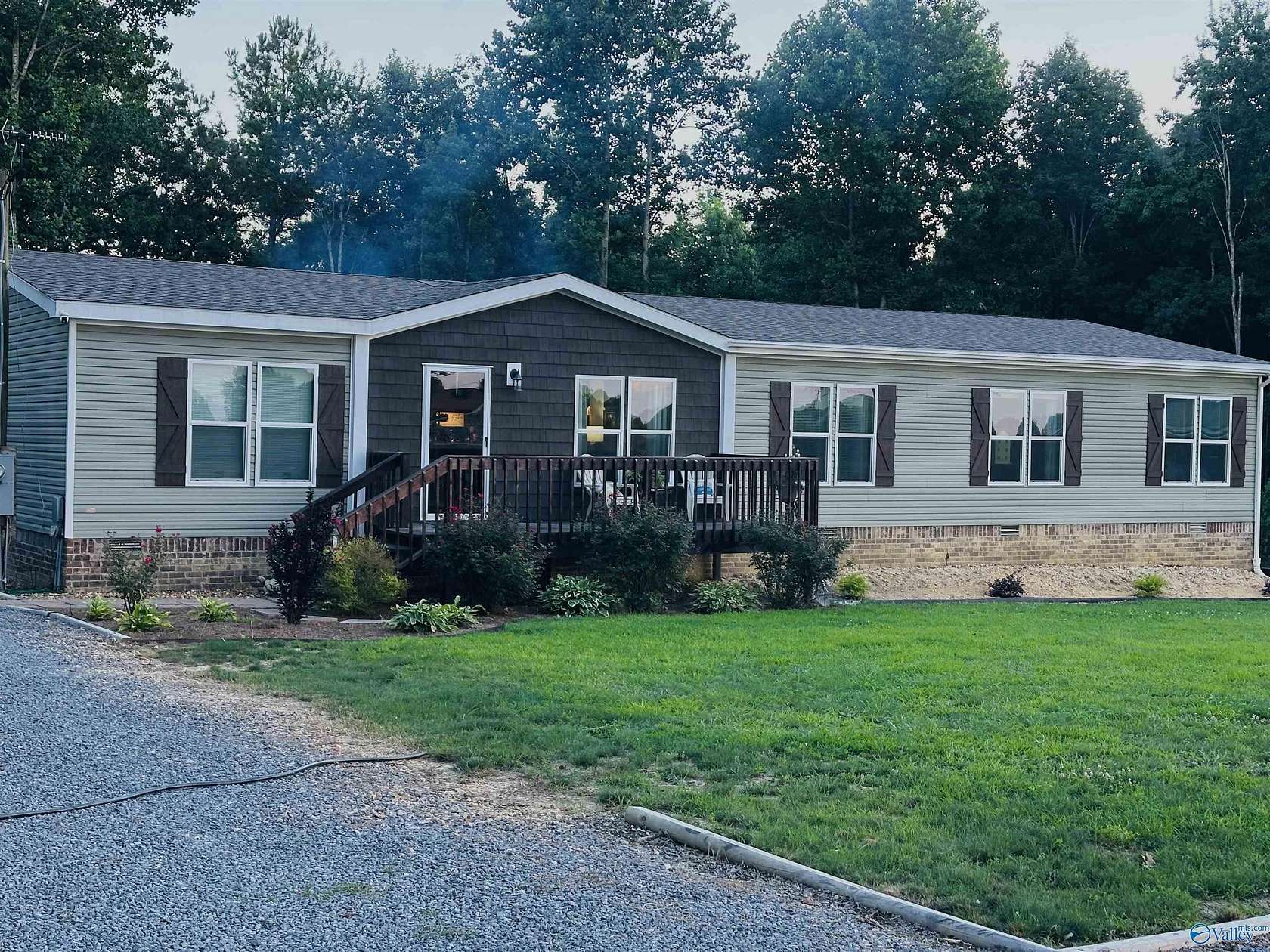 3.5 Acres of Land with Home for Sale in Dawson, Alabama