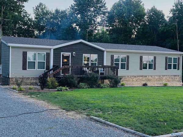 3.5 Acres of Land with Home for Sale in Dawson, Alabama