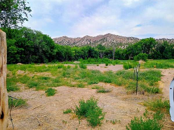1 Acre of Residential Land for Sale in Velarde, New Mexico