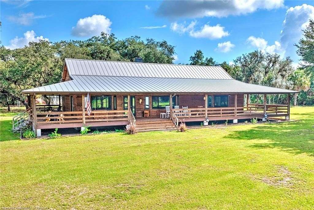 20.2 Acres of Land with Home for Sale in Sebring, Florida