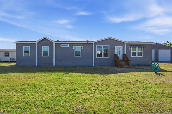 11.8 Acres of Land with Home for Sale in Mount Calm, Texas