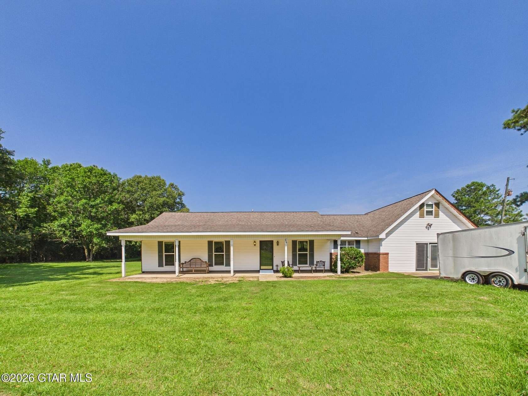 5.6 Acres of Land with Home for Sale in Columbus, Mississippi