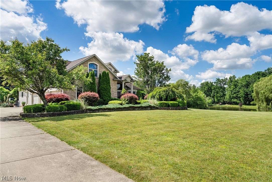 2.25 Acres of Land with Home for Sale in New Middletown, Ohio