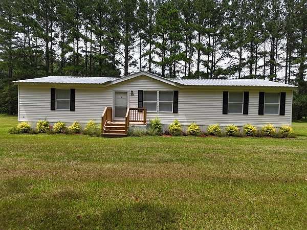 1.83 Acres of Land with Home for Sale in Cairo, Georgia