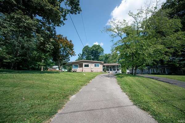 2 Acres of Land with Home for Sale in Vincennes, Indiana