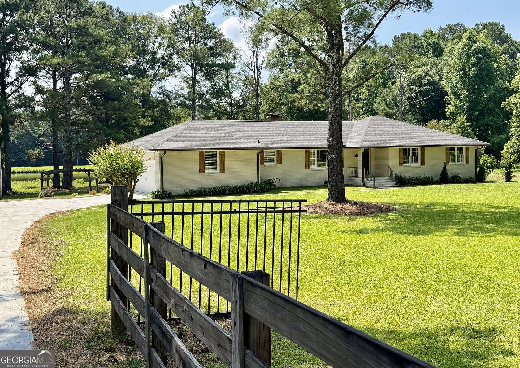 2.29 Acres of Land with Home for Sale in Hogansville, Georgia
