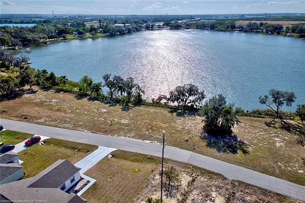 0.35 Acres of Residential Land for Sale in Avon Park, Florida