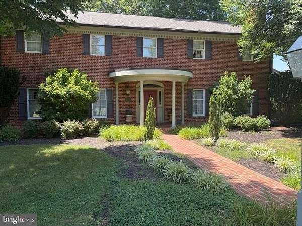 19 Acres of Land with Home for Sale in Hagerstown, Maryland
