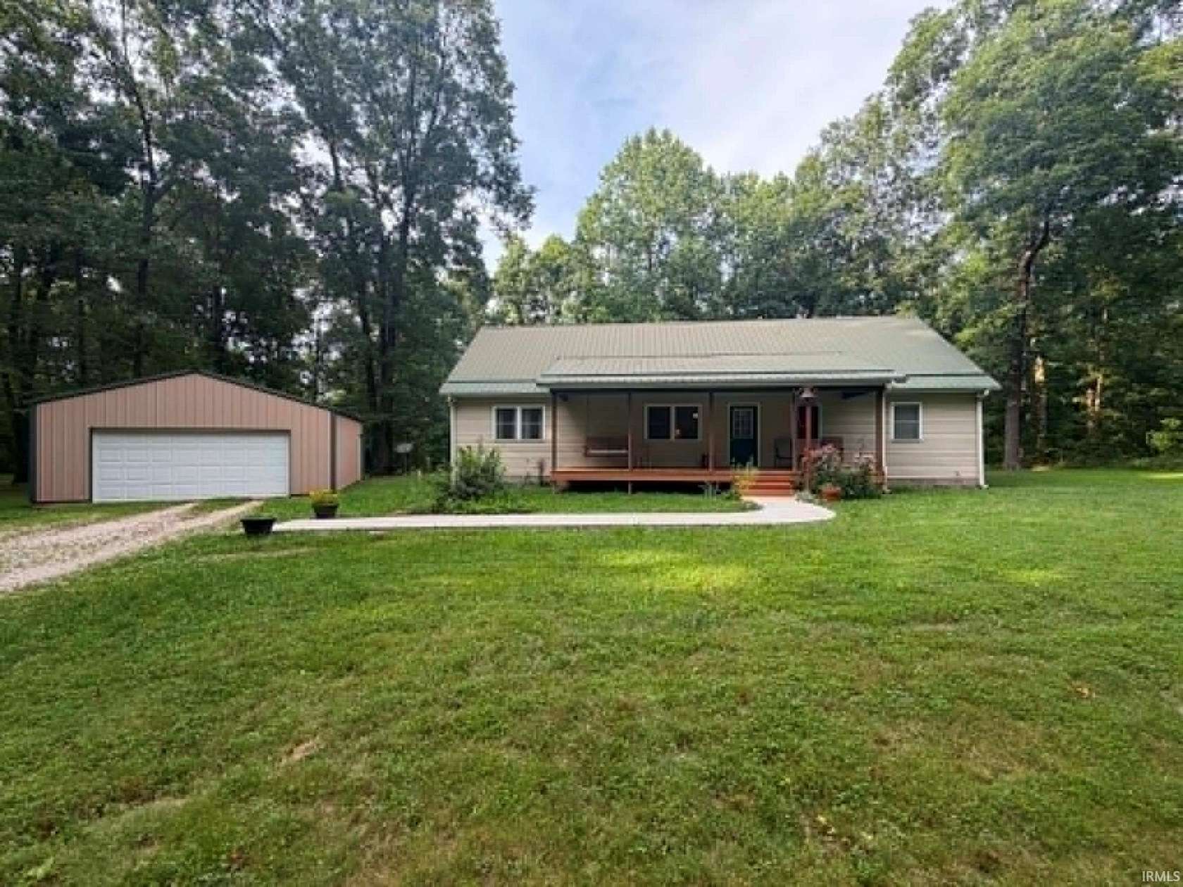31.3 Acres of Land with Home for Sale in Bloomfield, Indiana