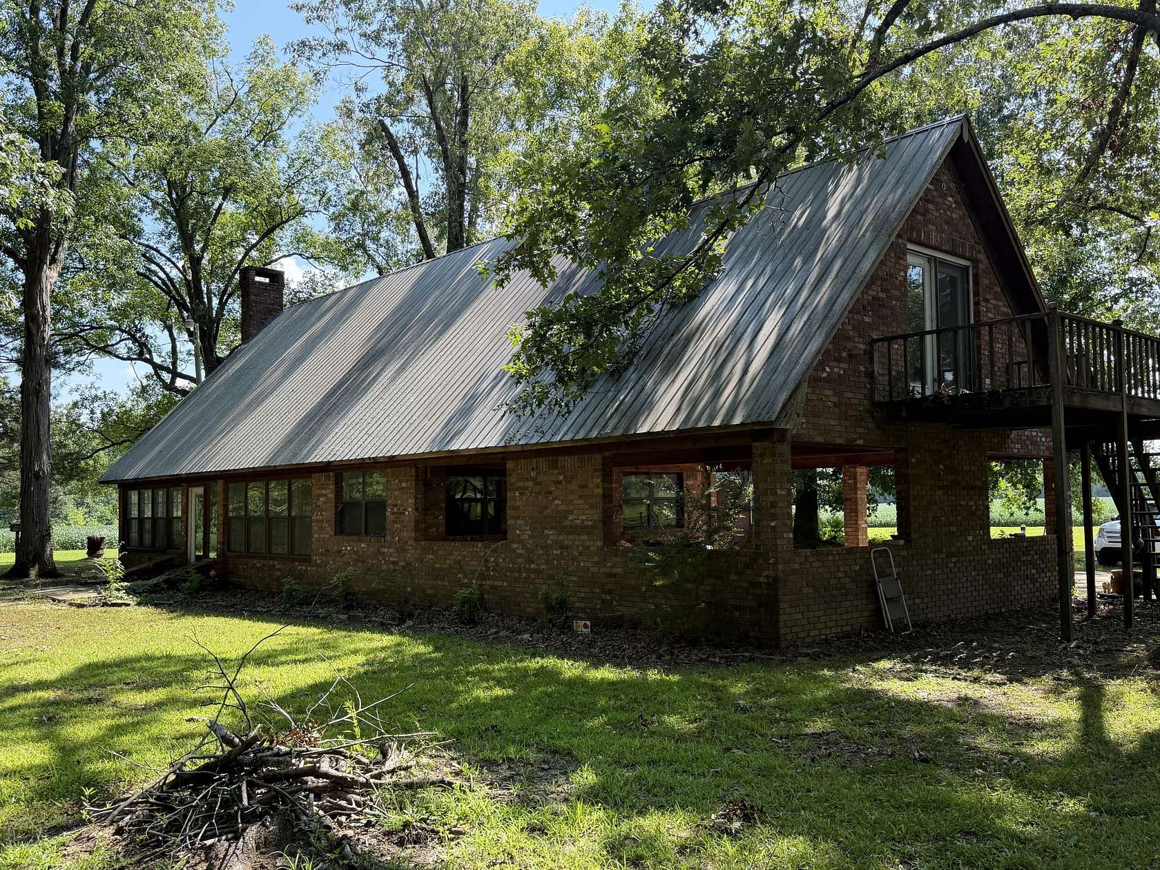 1.6 Acres of Improved Mixed-Use Land for Sale in Ripley, Mississippi