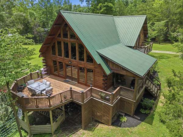 10.3 Acres of Land with Home for Sale in Lyles, Tennessee