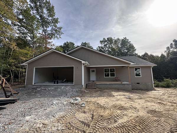 1.7 Acres of Land with Home for Sale in Jamestown, Tennessee