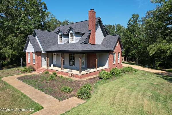 10 Acres of Recreational Land with Home for Sale in Brookhaven, Mississippi