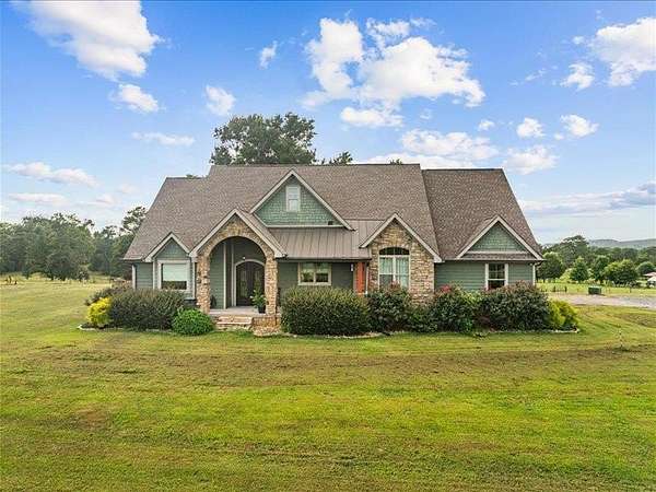 47.6 Acres of Agricultural Land with Home for Sale in Crandall, Georgia