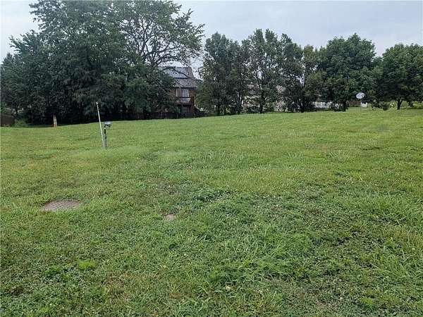0.19 Acres of Residential Land for Sale in Lee's Summit, Missouri