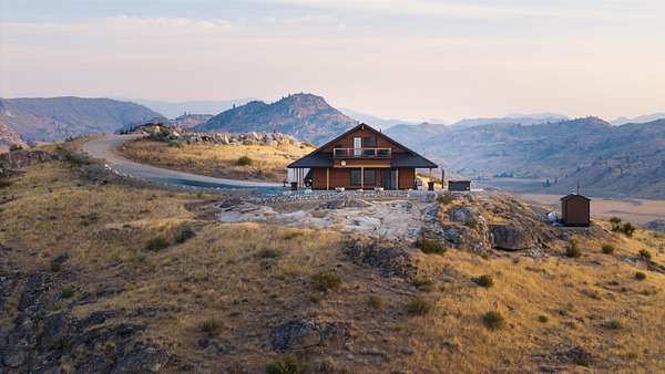 20.8 Acres of Land with Home for Sale in Brewster, Washington