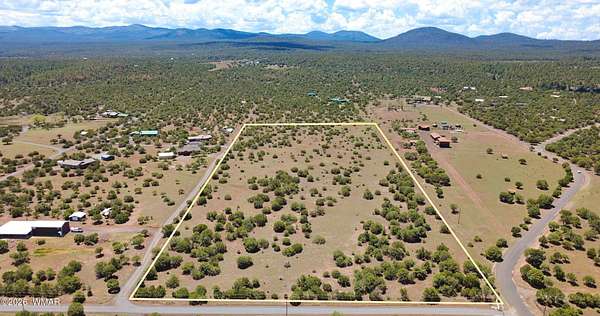 15.8 Acres of Land for Sale in Vernon, Arizona