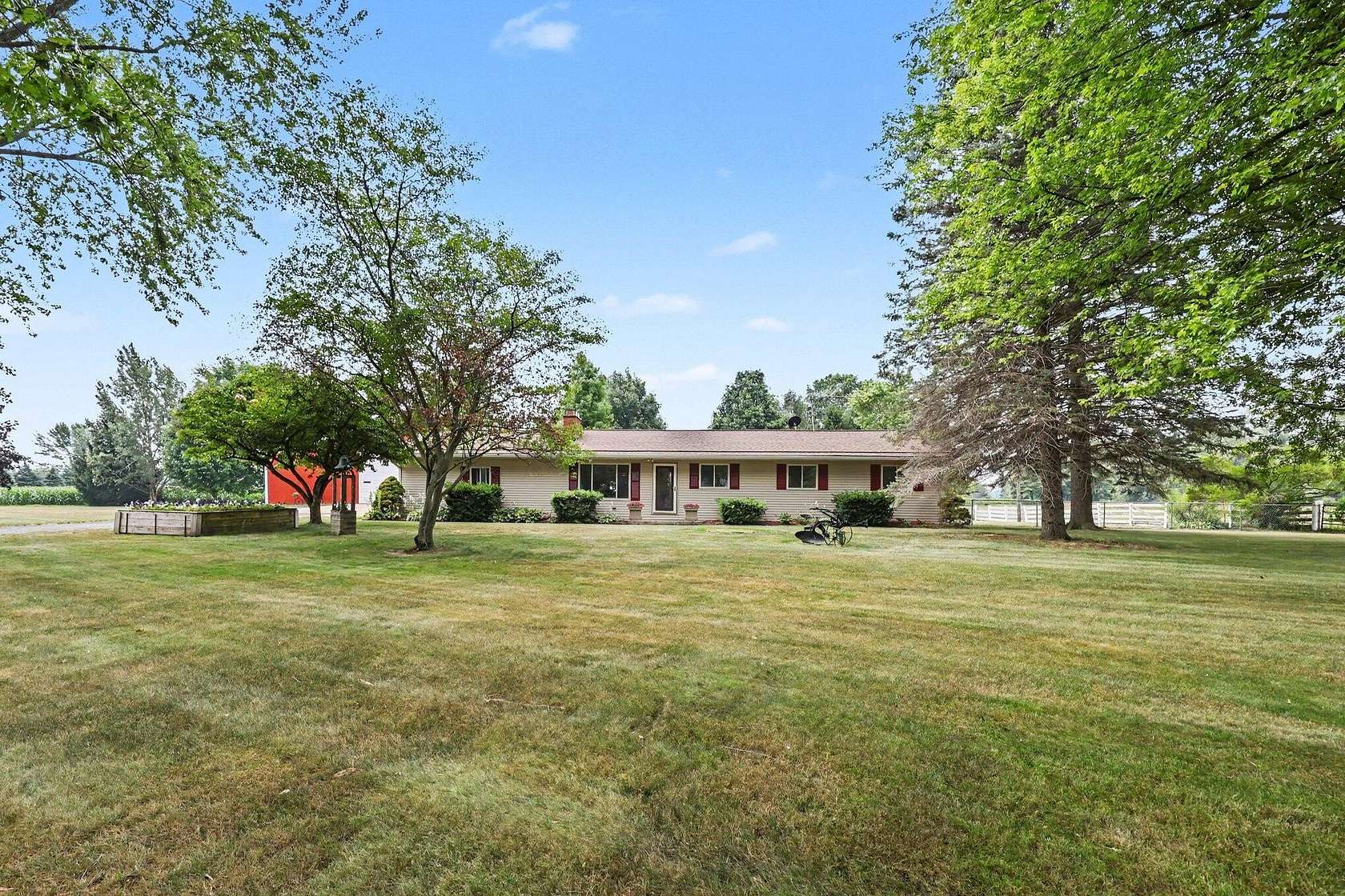 1.77 Acres of Land with Home for Sale in Stockbridge, Michigan