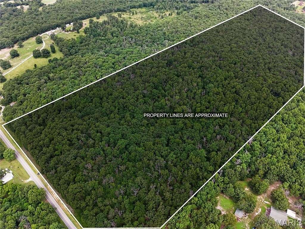60 Acres of Recreational & Residential Land for Sale in Lebanon, Missouri