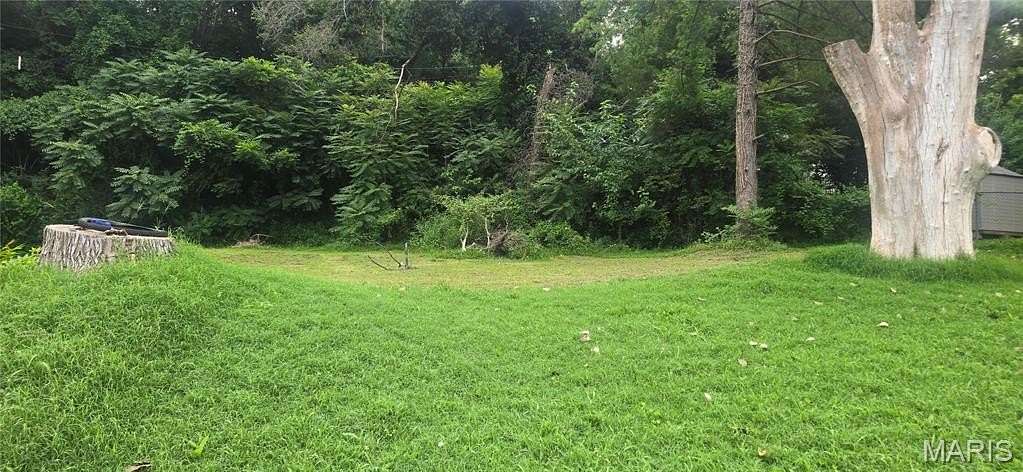 0.43 Acres of Residential Land for Sale in Fairview Heights, Illinois
