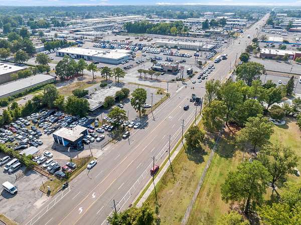 0.91 Acres of Mixed-Use Land for Sale in Memphis, Tennessee