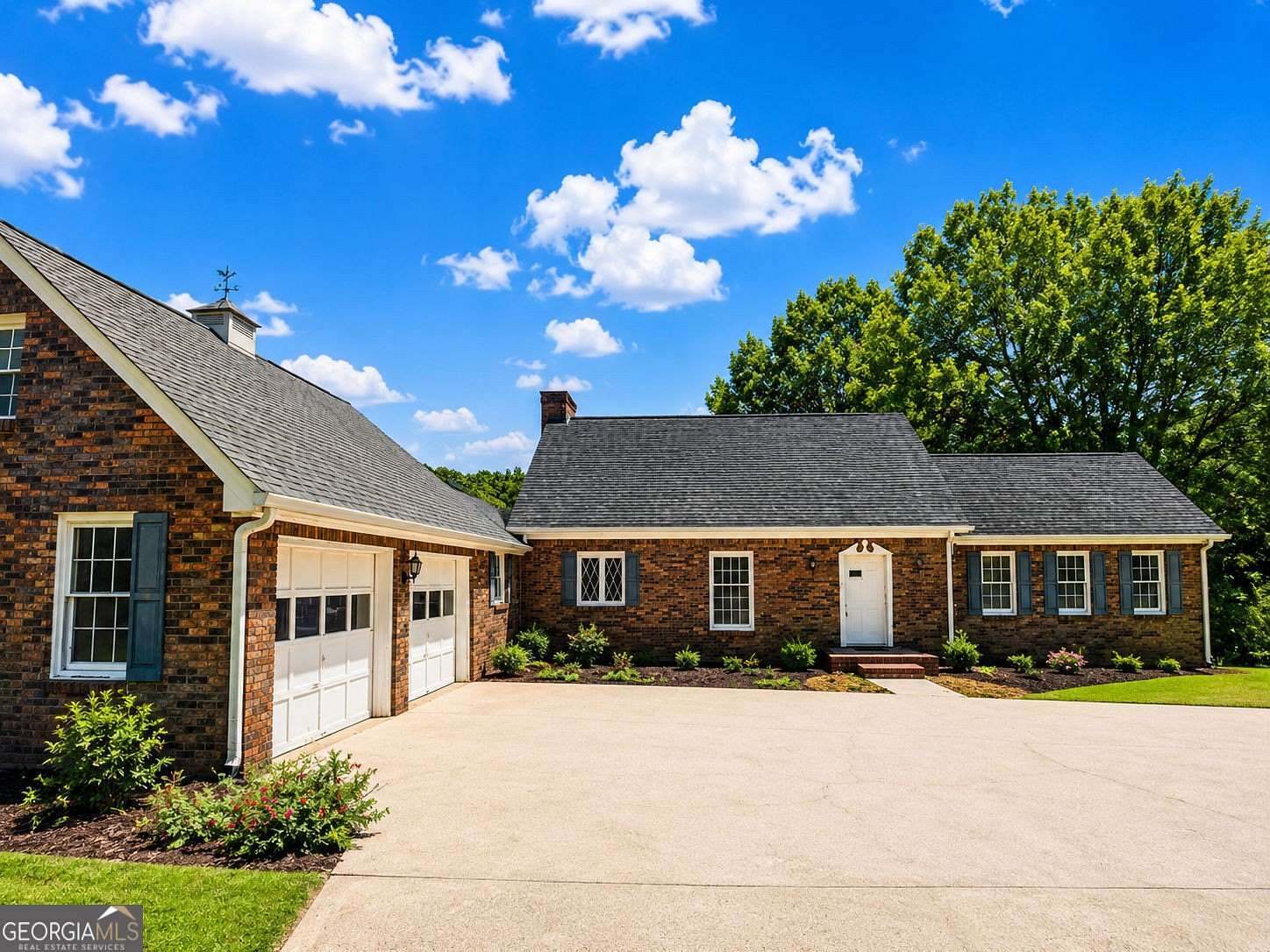 13.4 Acres of Land with Home for Sale in Monroe, Georgia