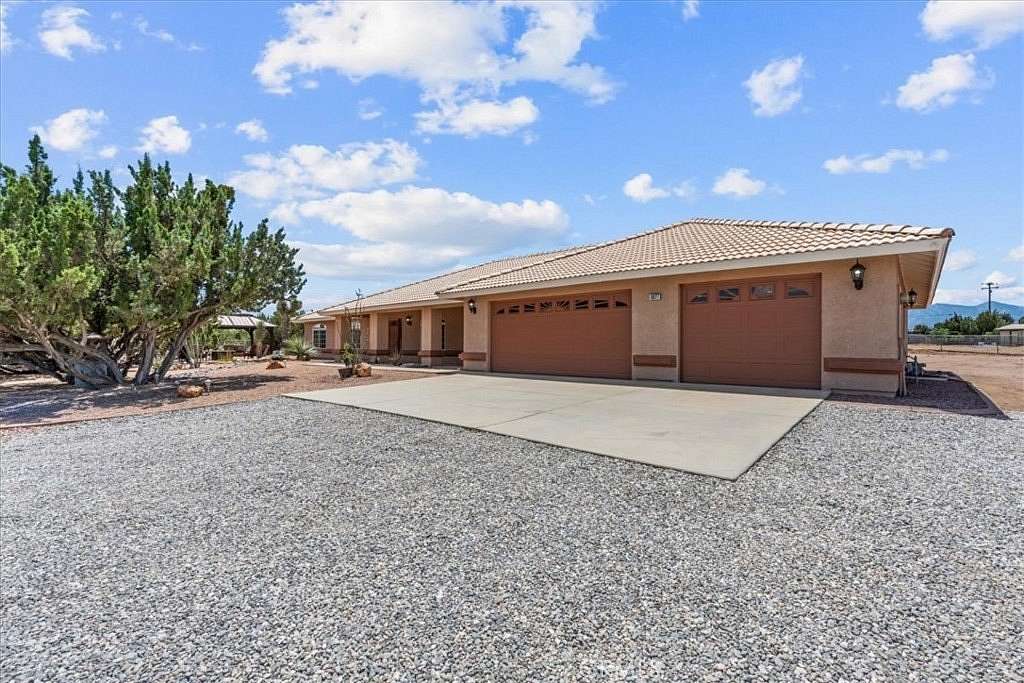 2.28 Acres of Land with Home for Sale in Oak Hills, California