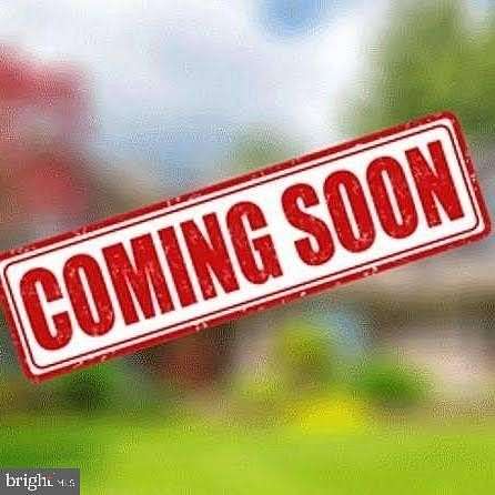 5 Acres of Land with Home for Sale in Martinsburg, West Virginia