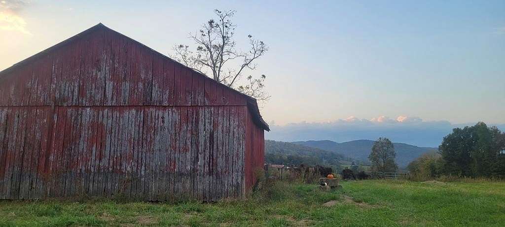 30 Acres of Land for Sale in Crawford, Tennessee