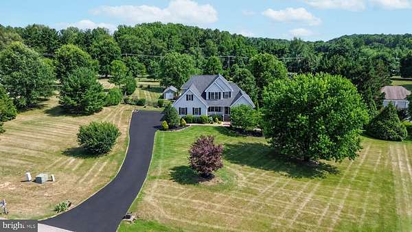 2.23 Acres of Land with Home for Sale in Chestertown, Maryland