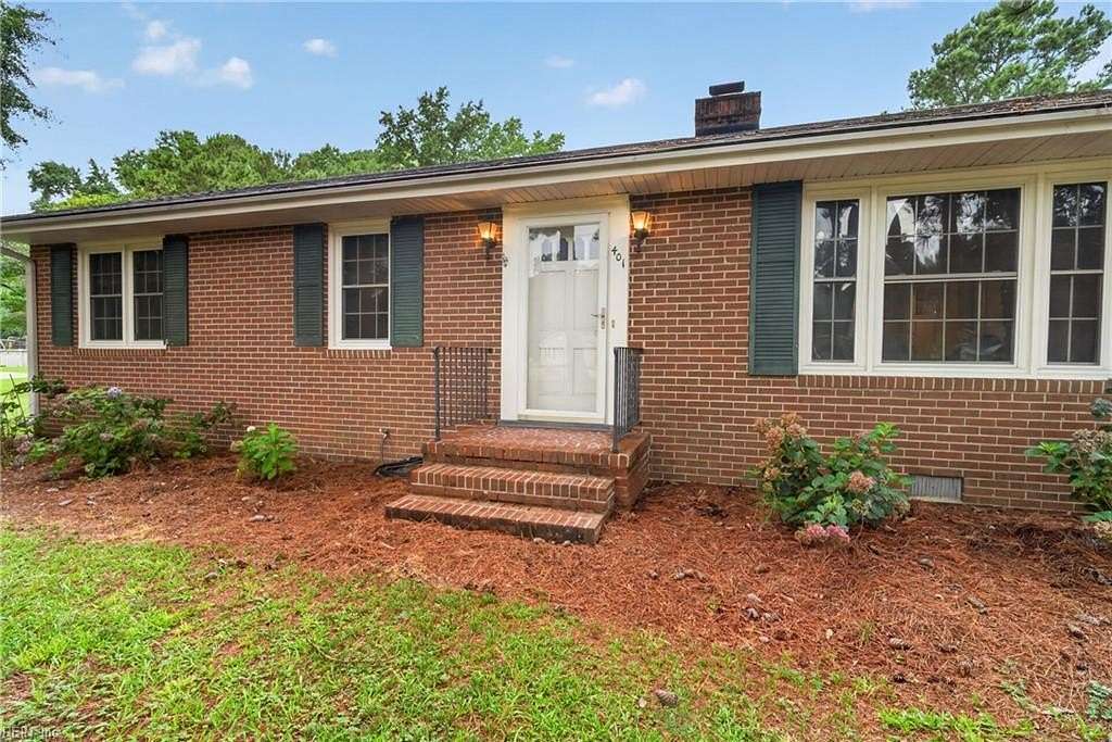3.75 Acres of Land with Home for Sale in Suffolk, Virginia