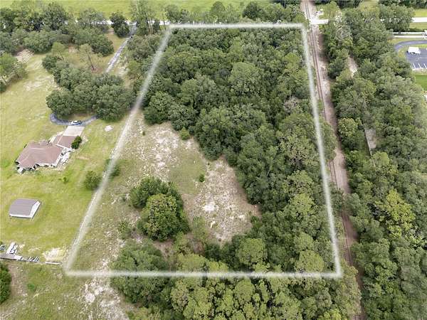 4.16 Acres of Residential Land for Sale in Morriston, Florida