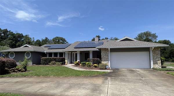 2.38 Acres of Land with Home for Sale in Longwood, Florida