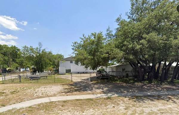 0.25 Acres of Residential Land for Sale in Tampa, Florida