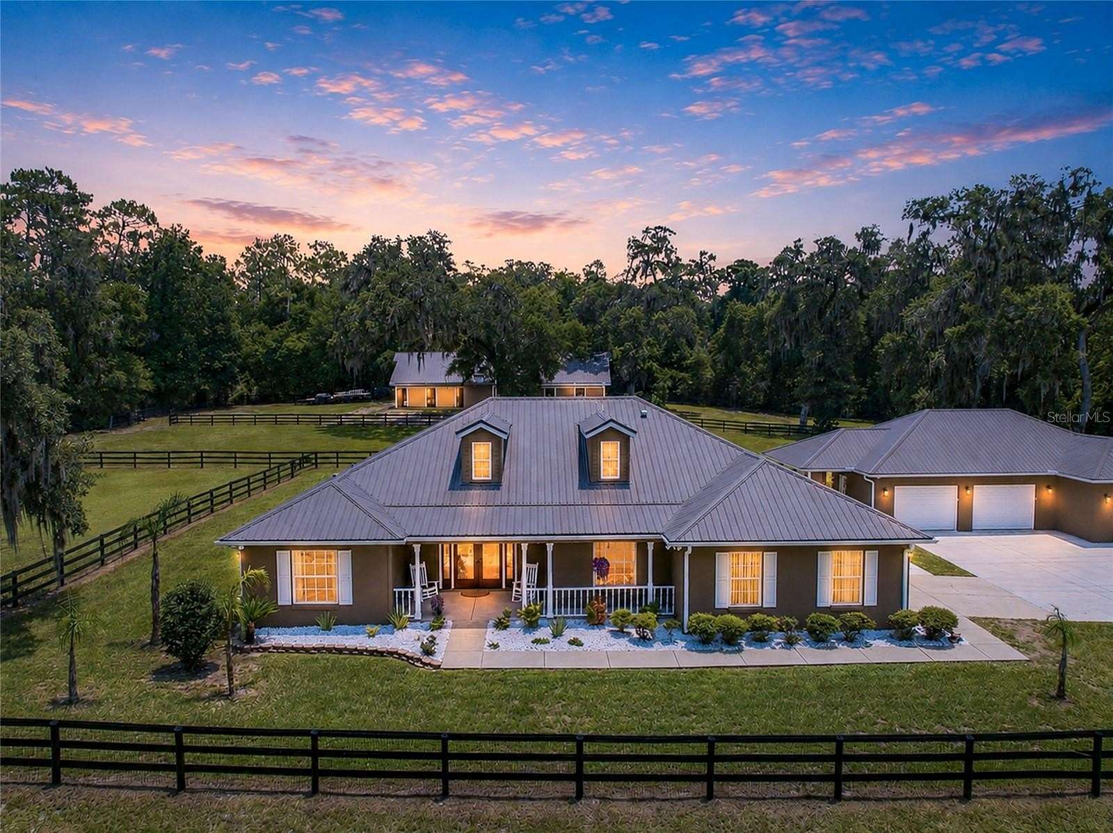 4.4 Acres of Land with Home for Sale in Ocala, Florida