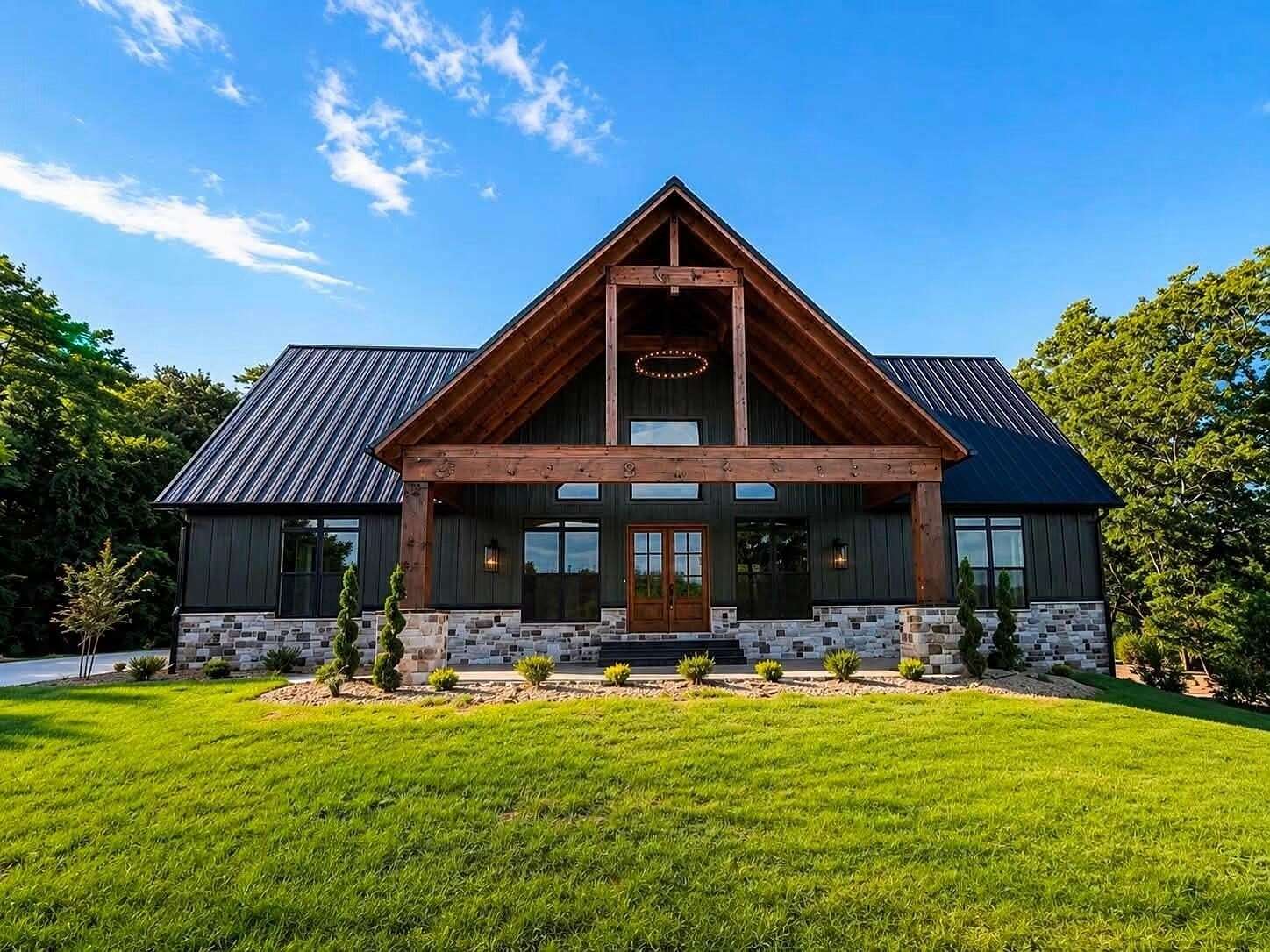 5.1 Acres of Land with Home for Sale in Dandridge, Tennessee