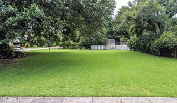 0.36 Acres of Residential Land for Sale in Lafayette, Louisiana
