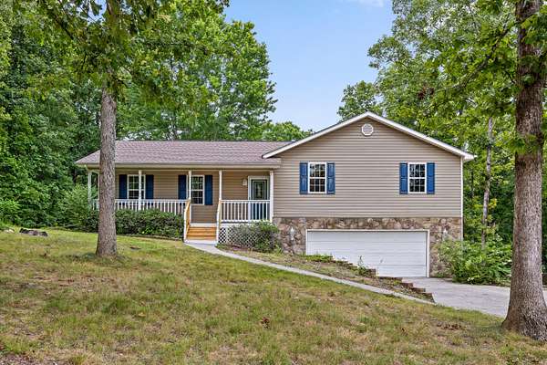 1.83 Acres of Land with Home for Sale in Cohutta, Georgia
