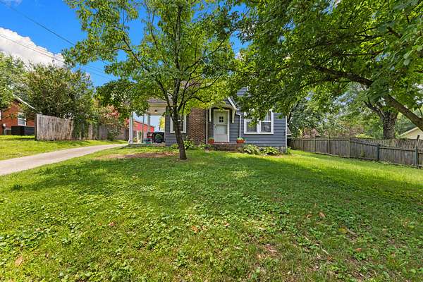 4.46 Acres of Land with Home for Sale in Nashville, Tennessee