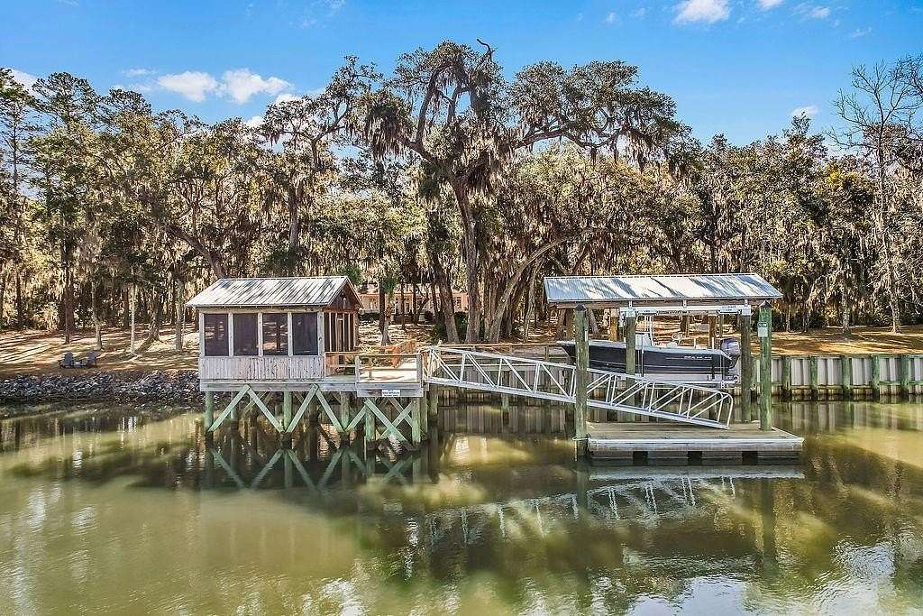 5.46 Acres of Land with Home for Sale in Townsend, Georgia