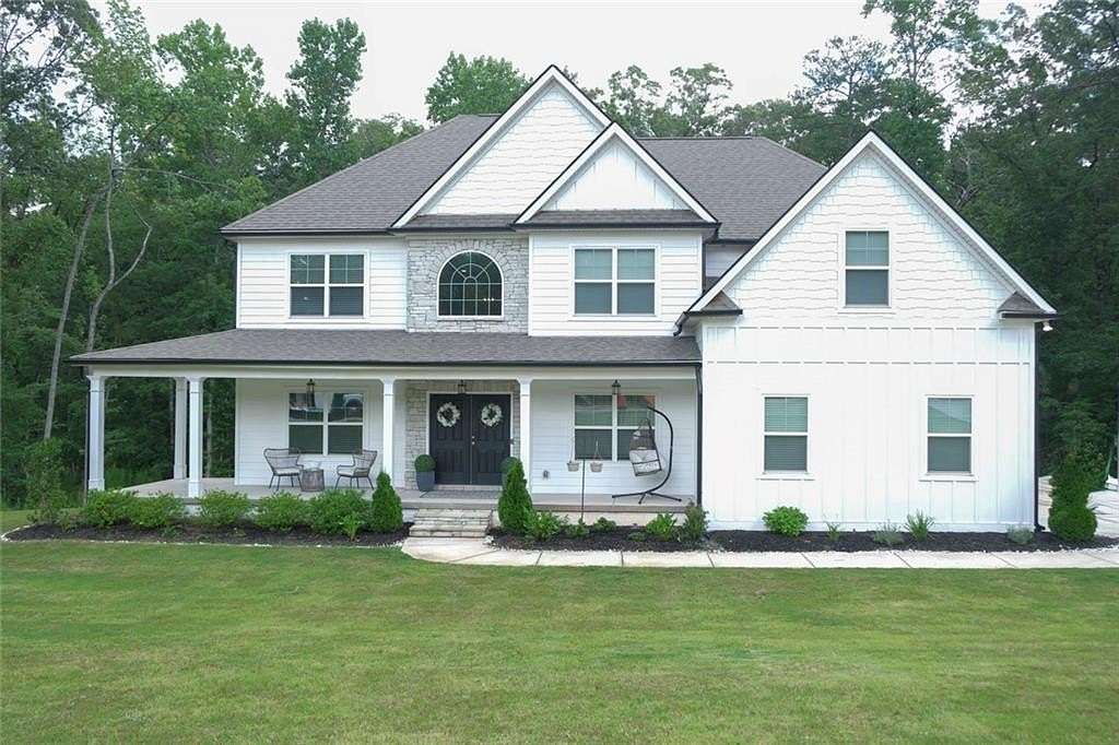 3 Acres of Land with Home for Sale in Douglasville, Georgia