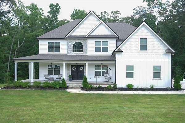 3 Acres of Land with Home for Sale in Douglasville, Georgia