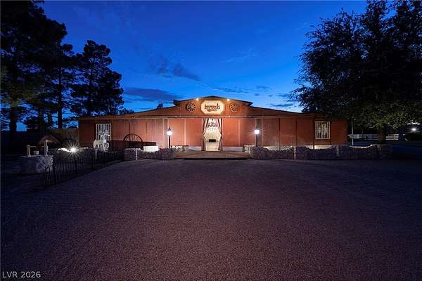 2.27 Acres of Land with Home for Sale in Las Vegas, Nevada