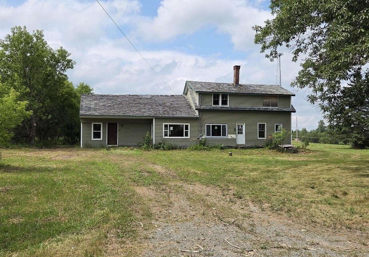 1.87 Acres of Land with Home for Sale in Plymouth, Maine