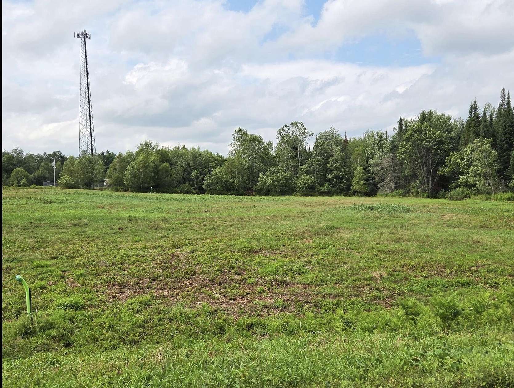 3 Acres of Residential Land for Sale in Plymouth, Maine